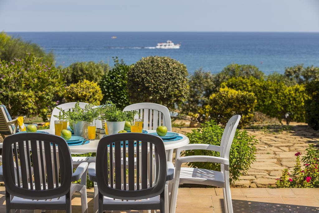 Protaras Beachfront Sirina Lina Suite Paralimni Buitenkant foto