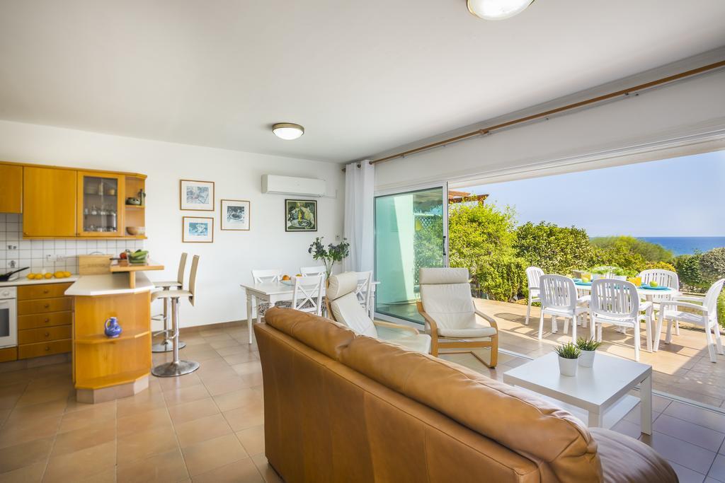Protaras Beachfront Sirina Lina Suite Paralimni Buitenkant foto